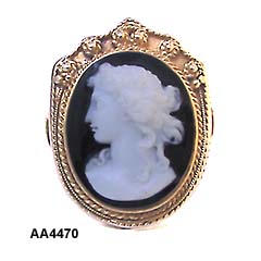 c. 1870 Black and White Oval Hardstone Cameo Ring