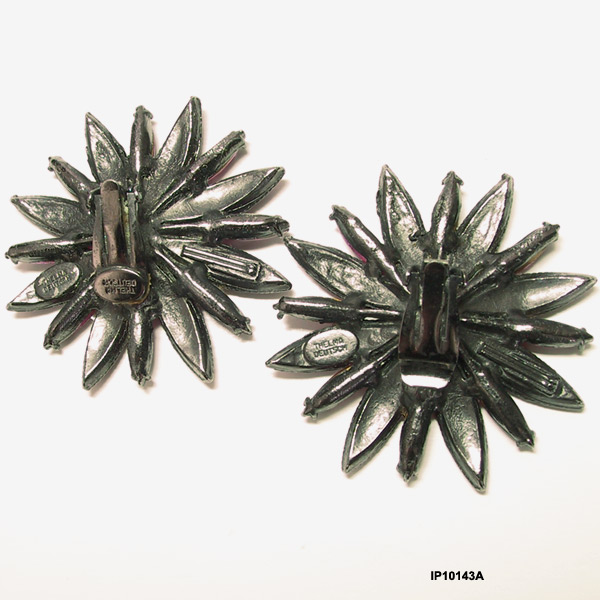 Vintage Thelma Deutsch Flower Earrings Fuchsia 1980s