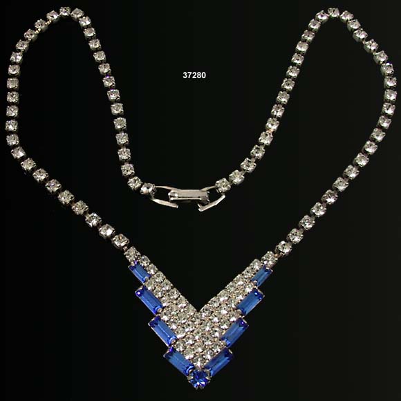 c. 1950's Chevron Shaped Necklace